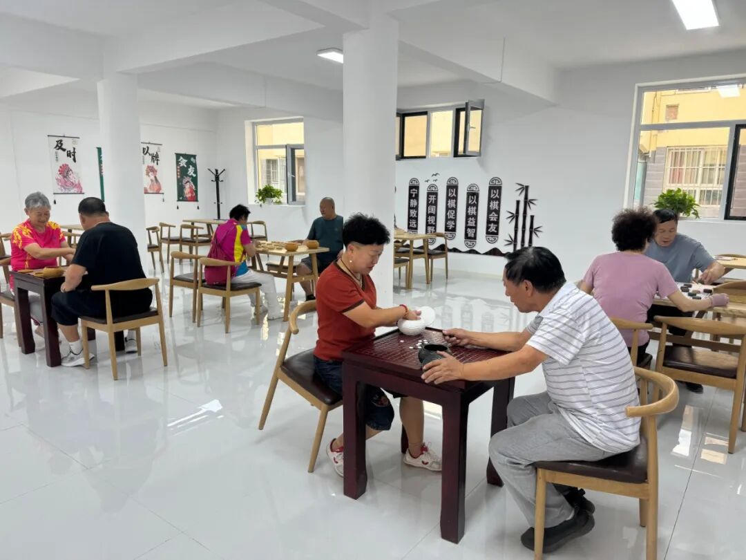 文昌镇西花园社区闲置车棚1.jpg 全球赌博十大网站